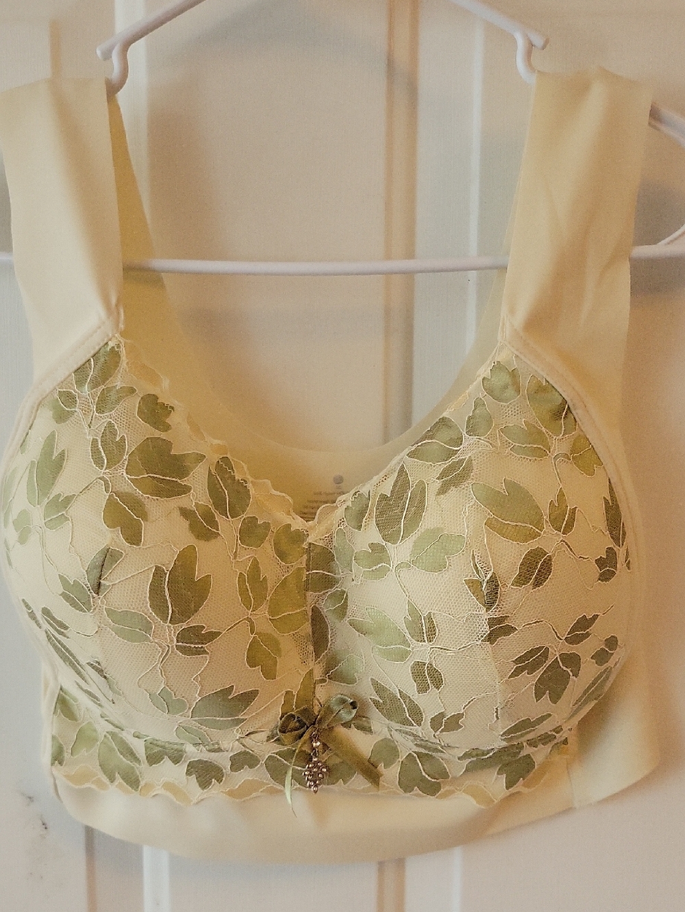Source Unknown Pale Yellow Bra with Green Floral Lace